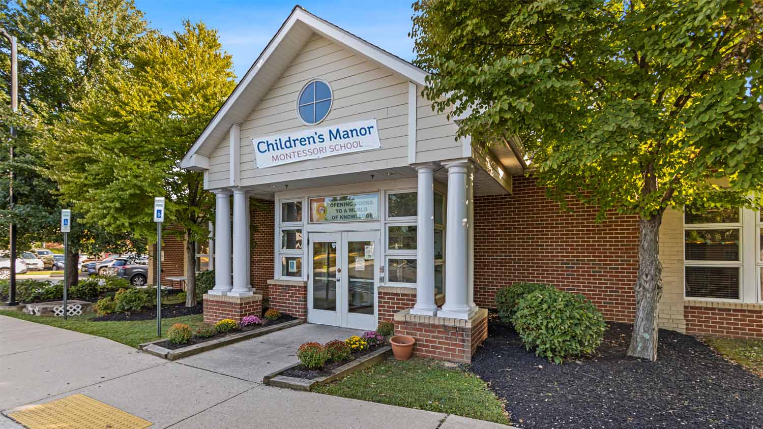 Day Care Center in Rockville MD. Child care, daycare, and preschool programs in Rockville - Children's Magnet Montessori School in Rockville